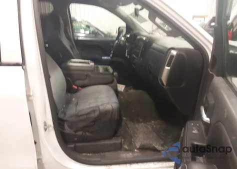 2016 Chevrolet Silverado 1500 1Lt z USA, uszkodzony, nr VIN 3GCUKREC9GG149760